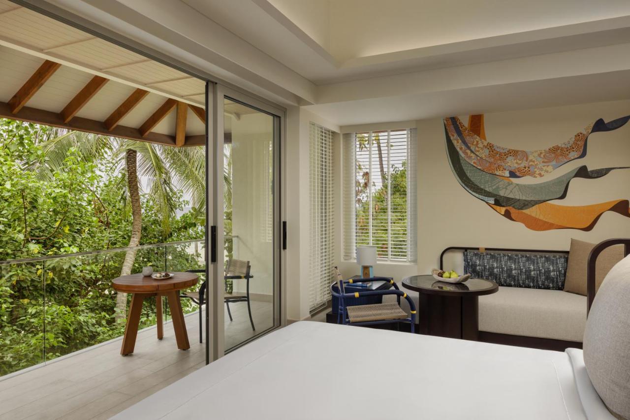 Avani Plus Fares Maldives Resort - 50 Percent Off On Seaplane Transfer For Minimum Stay Of 3 Nights And More For Stays Until 31 October 2025 Kendhoo Exteriör bild