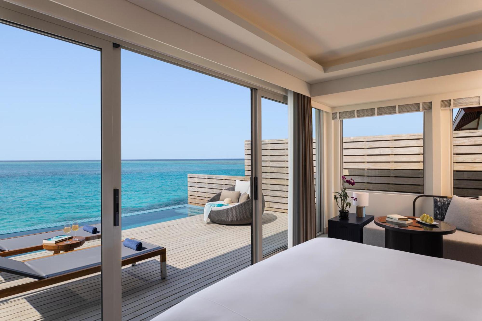 Avani Plus Fares Maldives Resort - 50 Percent Off On Seaplane Transfer For Minimum Stay Of 3 Nights And More For Stays Until 31 October 2025 Kendhoo Exteriör bild