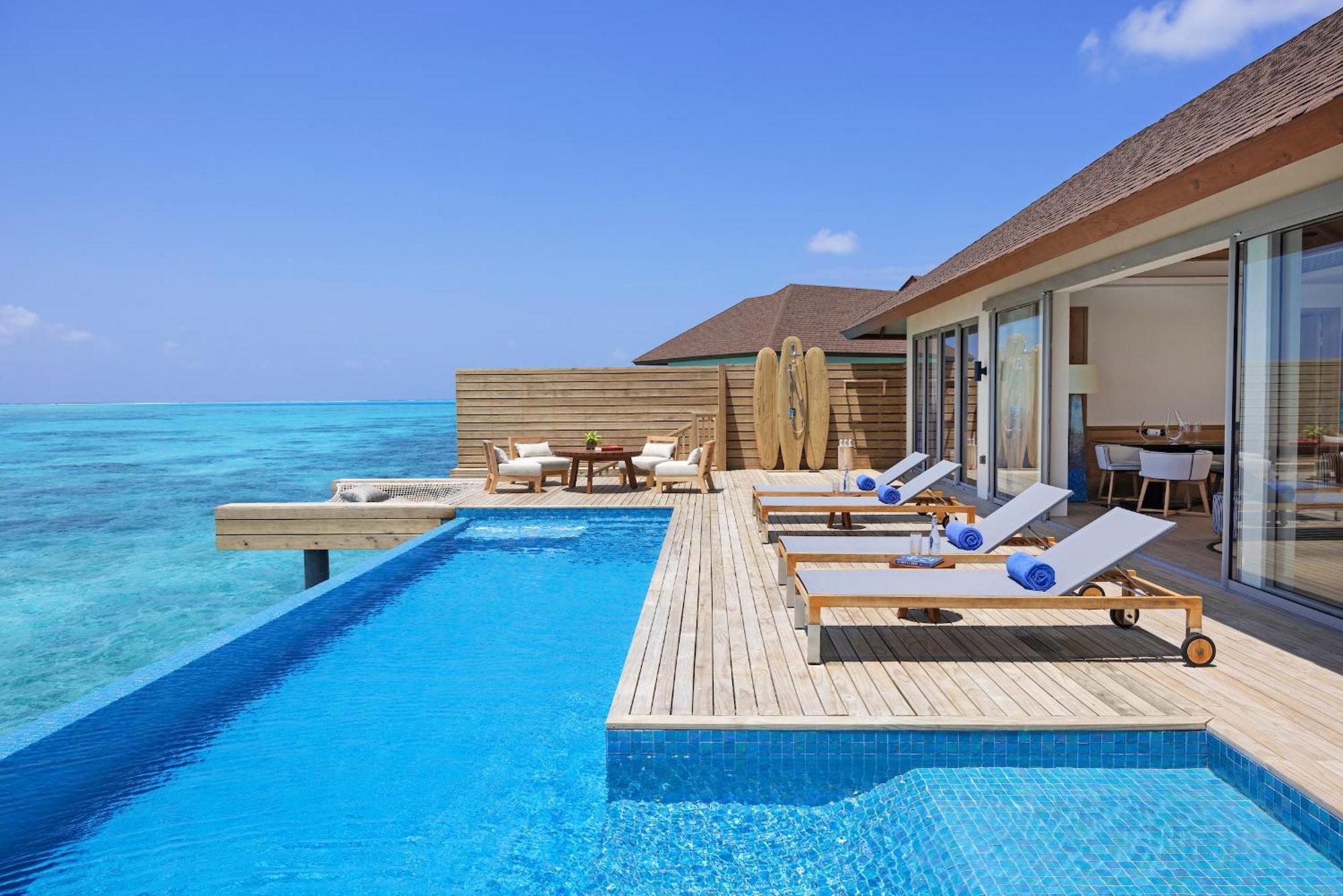 Avani Plus Fares Maldives Resort - 50 Percent Off On Seaplane Transfer For Minimum Stay Of 3 Nights And More For Stays Until 31 October 2025 Kendhoo Exteriör bild