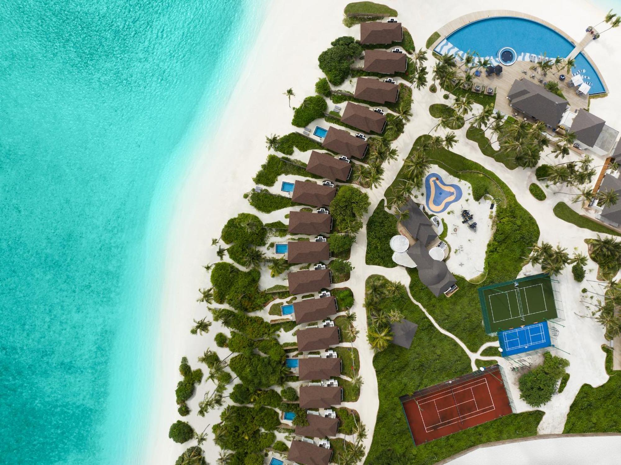 Avani Plus Fares Maldives Resort - 50 Percent Off On Seaplane Transfer For Minimum Stay Of 3 Nights And More For Stays Until 31 October 2025 Kendhoo Exteriör bild